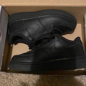 Black AirForce 1